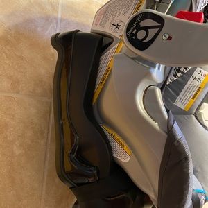 Baby trend infant car seat and base